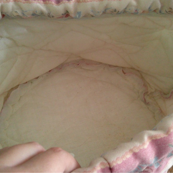 Soft Quilted Bag - Picture 2 of 2